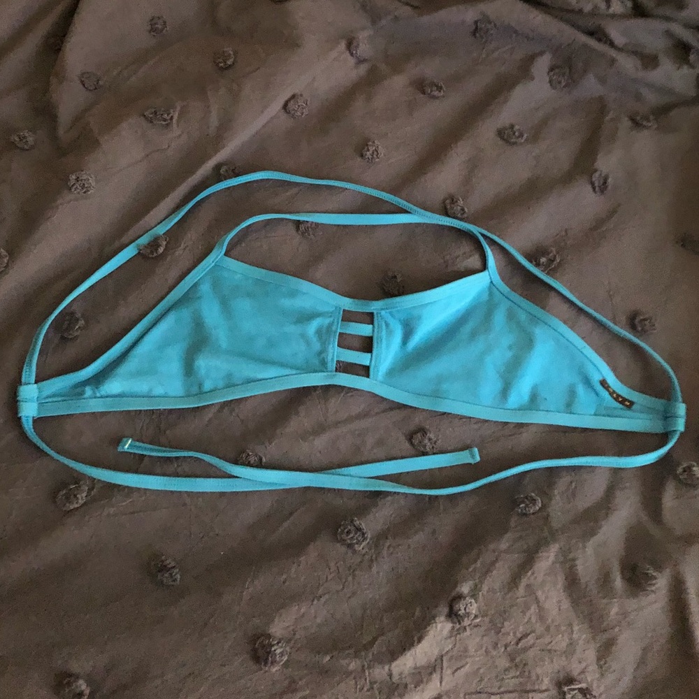 Bright blue tomcat top xl